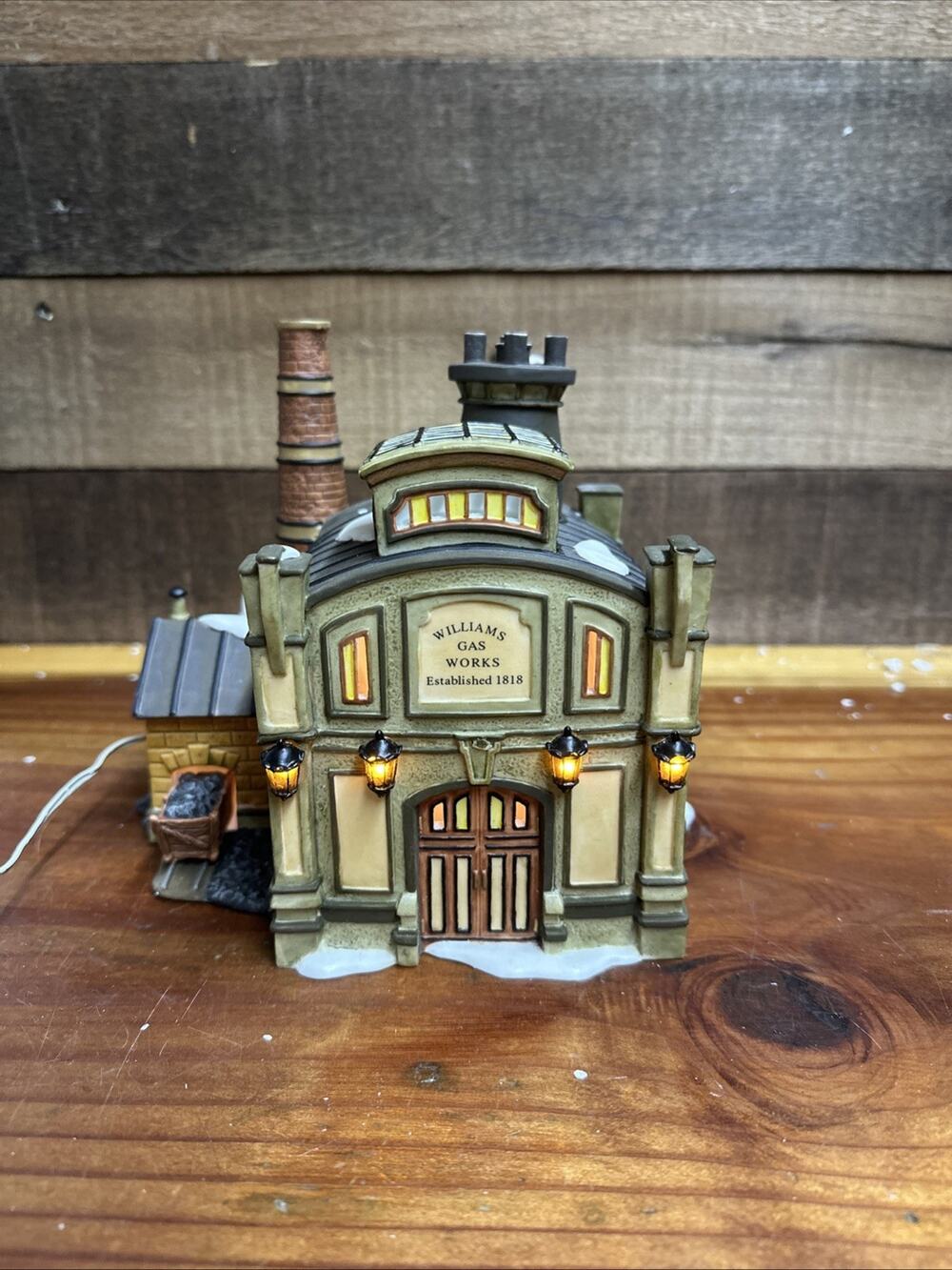 Dept 56 Dickens' Village Series 5870-9 Williams Gas Works In Box